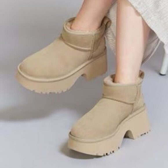 UGG Women’s Classic Ultra Mini New Heights Platform Boots Mustard Seed, Size 11 - Picture 3 of 16